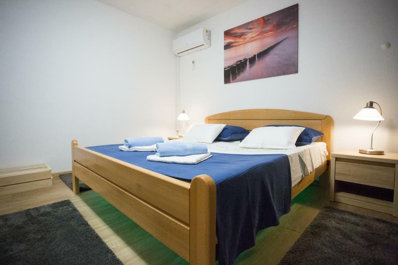 Apartmani Maras Split Bagian luar foto