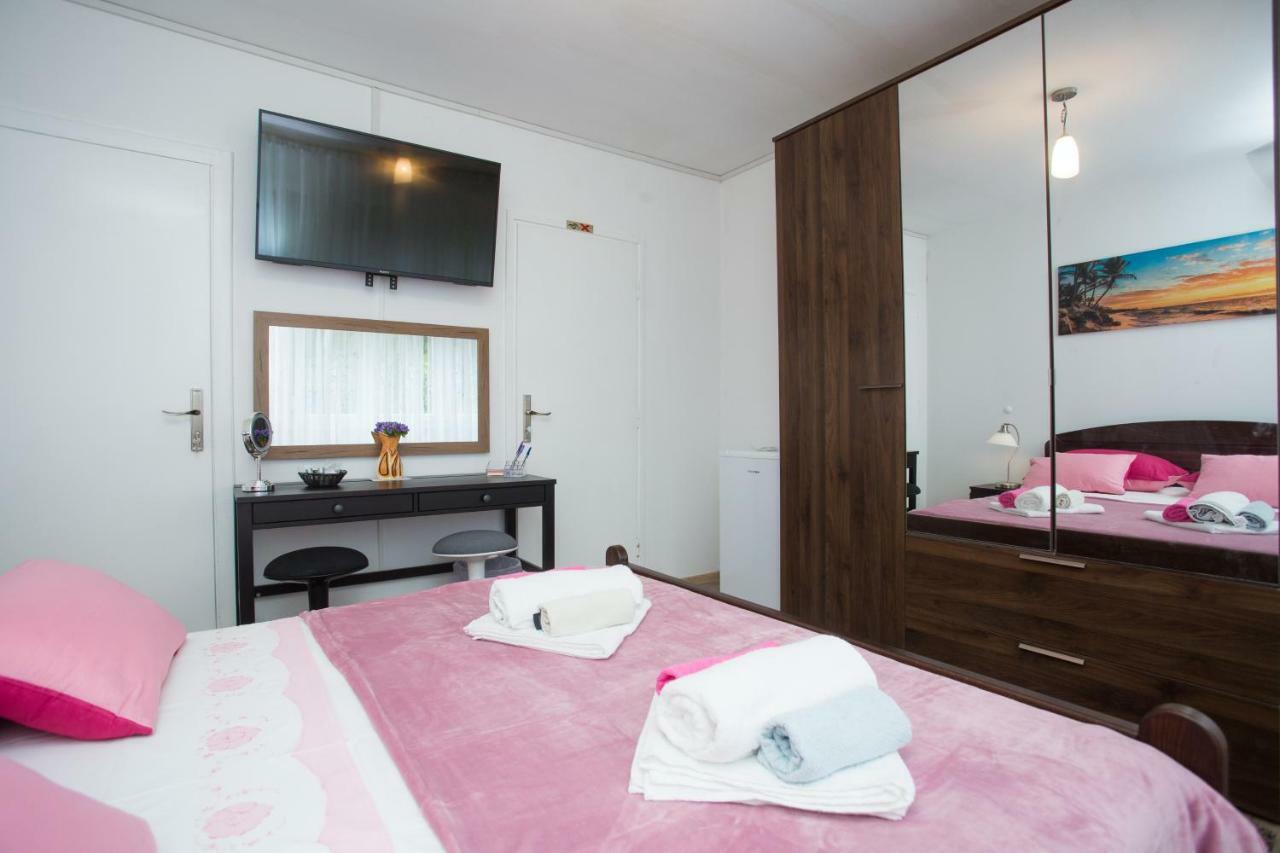 Apartmani Maras Split Bagian luar foto