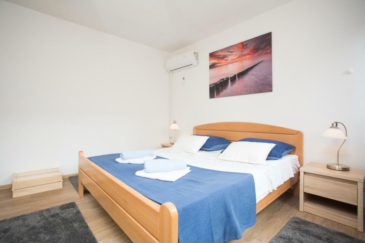 Apartmani Maras Split Bagian luar foto